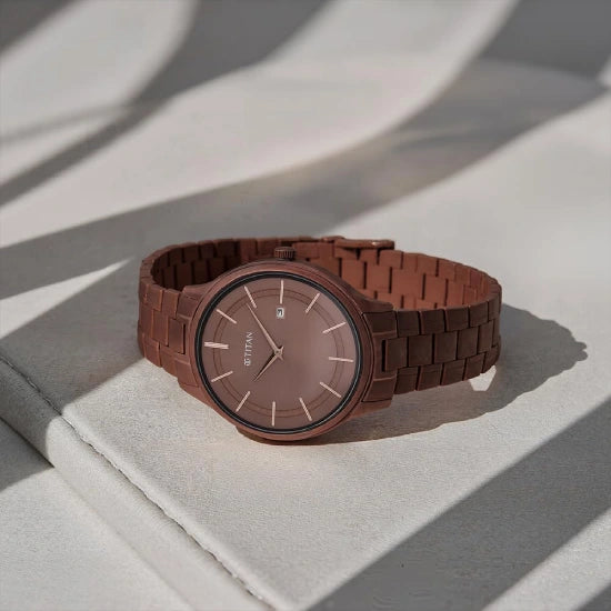 Titan Classique Slimline Brown Dial Analog with Day and Date Stainless Steel Strap Watch for Men